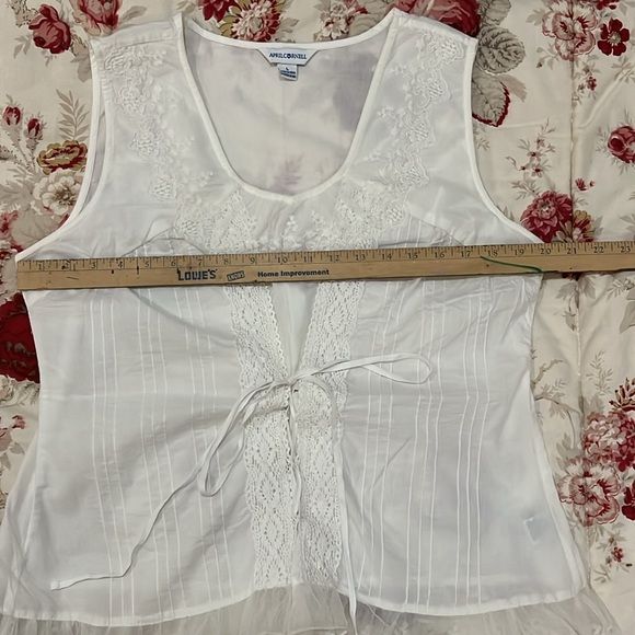 April Cornell 🤍 - Picture 4 of 5